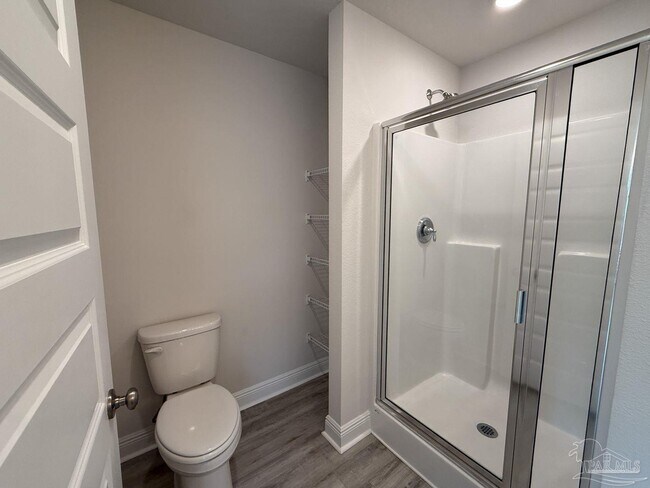 Building Photo - 8778 Meadow Flower Ln