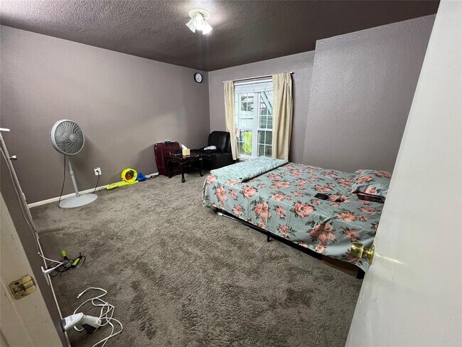 Building Photo - 6606 De Moss Dr