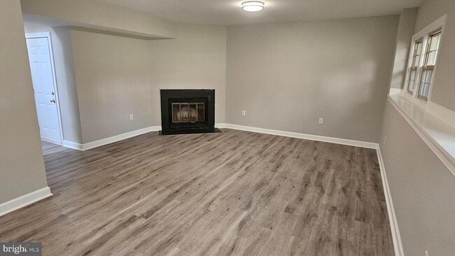 Building Photo - 6089 Flagstone Ct