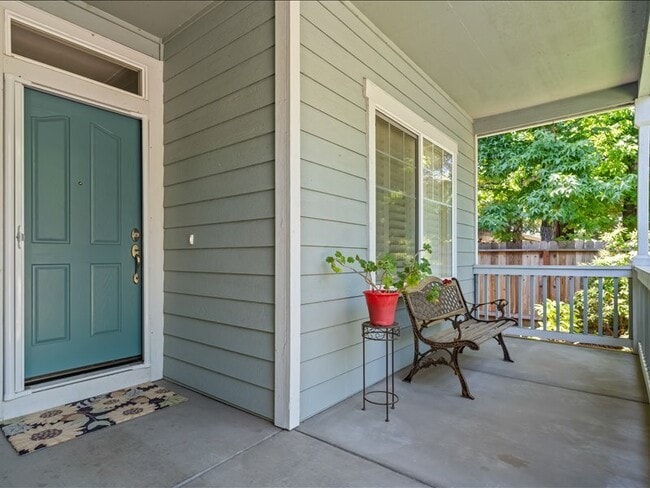 Building Photo - 9759 Dawn Way