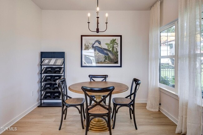 Building Photo - Brand New 3 bed 2 bath by Elementary School