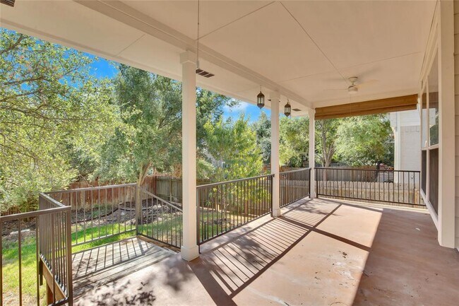 Building Photo - 10321 Beard Ave