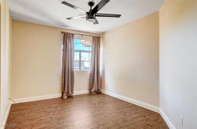 Building Photo - 2707 Mallard Landing Ave