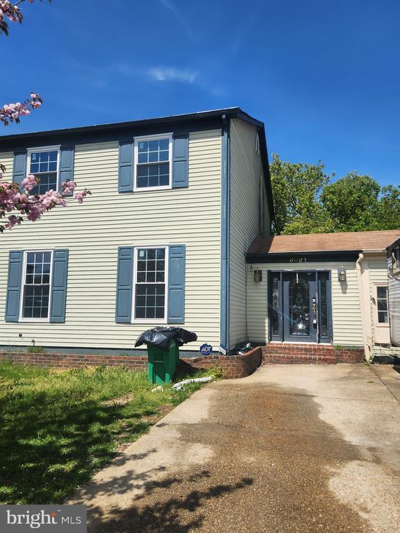 Building Photo - 3021 S Grove