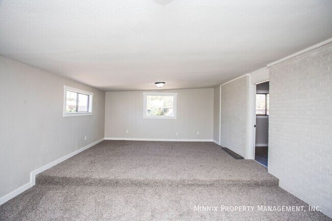 Building Photo - 2725 63rd St