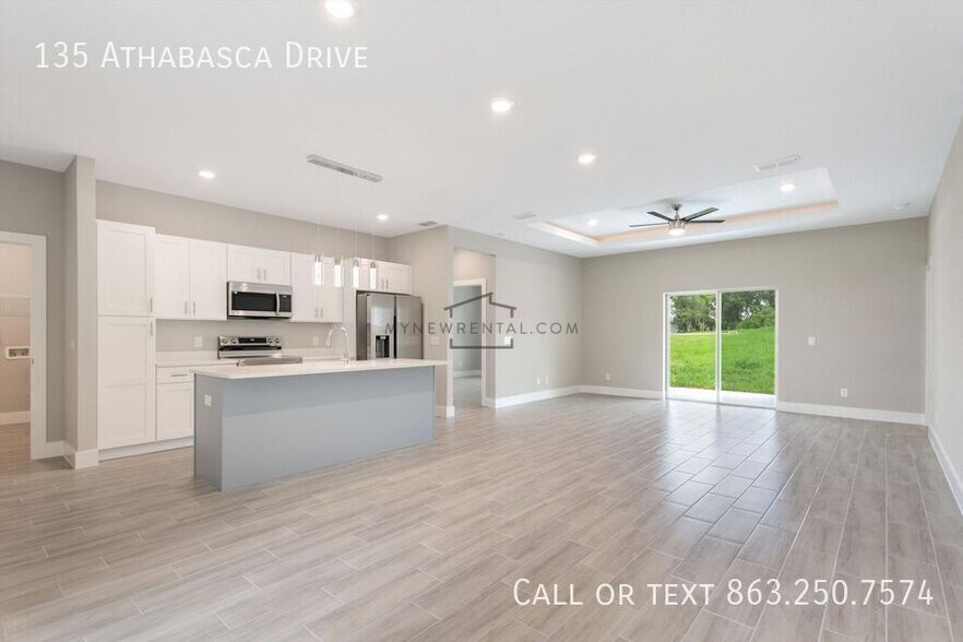 Building Photo - 135 Athabasca Dr