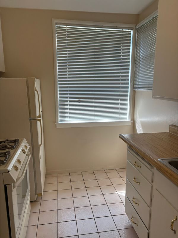 Building Photo - 2120 Williams St