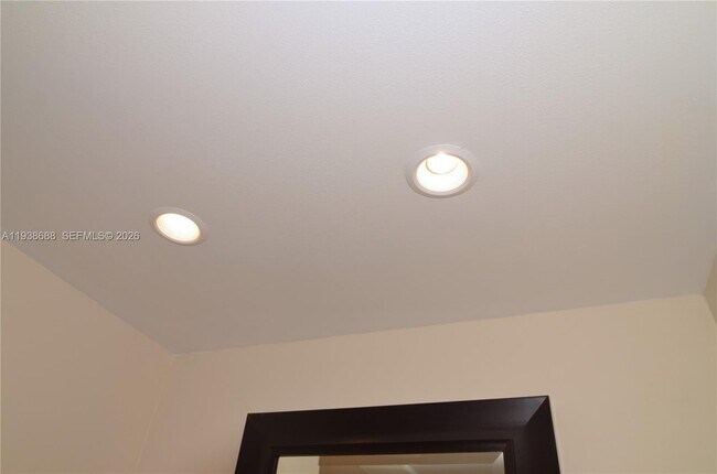 Building Photo - 2935 NE 163rd St