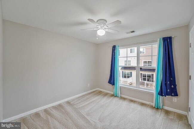 Building Photo - 25218 Briargate Terrace