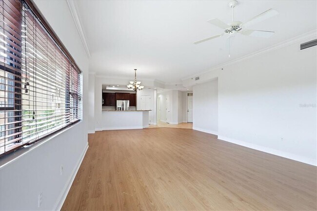 Building Photo - 7612 Lake Vista Ct