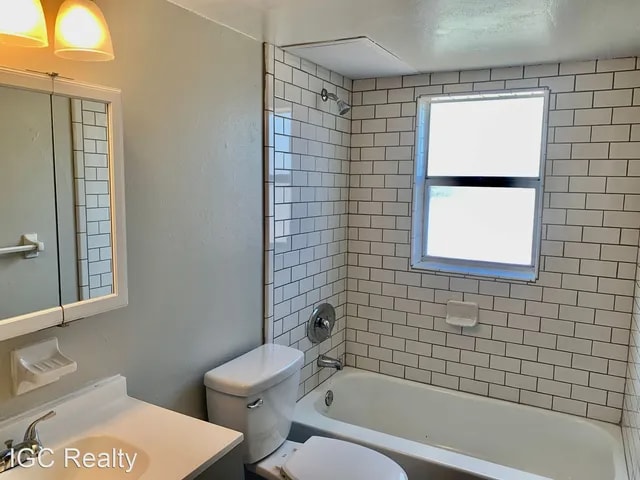 Building Photo - 1896 40th Ave