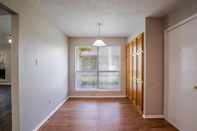 Building Photo - 1416 Golden Gate Dr