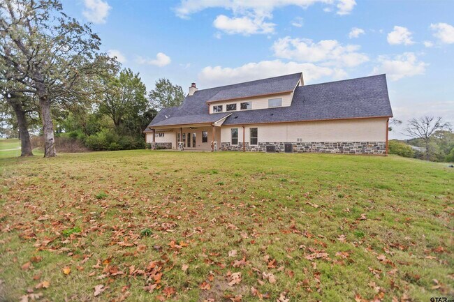 Building Photo - 4218 Hogan Dr
