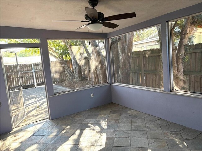 Building Photo - 1060 41st St N