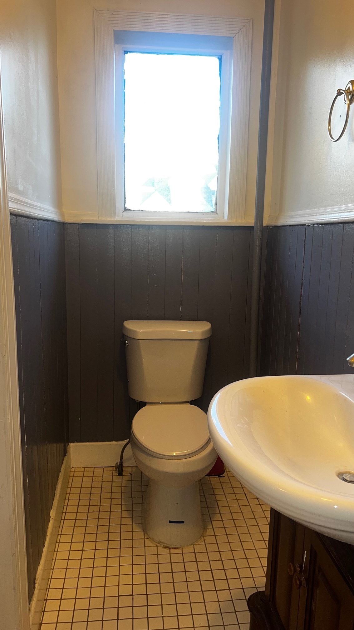 Private bath - 127 S Burnett St