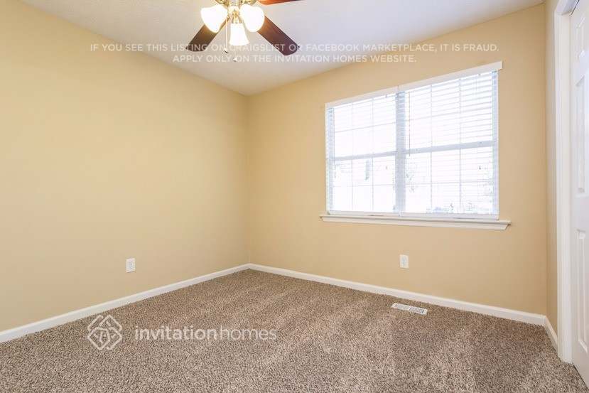 Building Photo - 4688 Sterling Pointe Dr