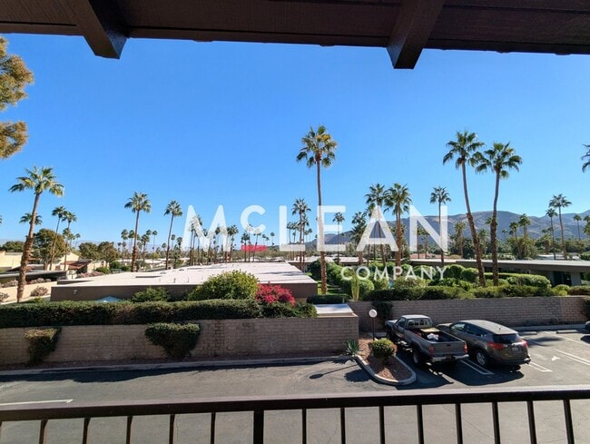 Building Photo - Amazing One Bedroom in South Palm Springs