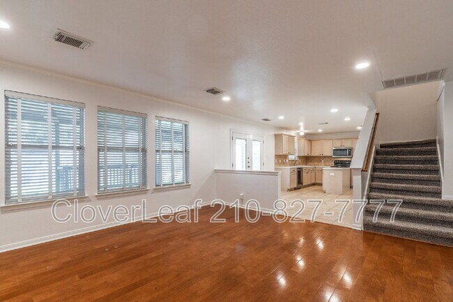Building Photo - 108 Snowberry Dr