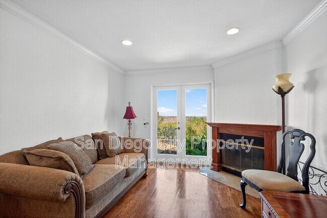 Building Photo - 4794 Arizona St
