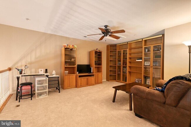 Building Photo - 318 Native Dancer Cir