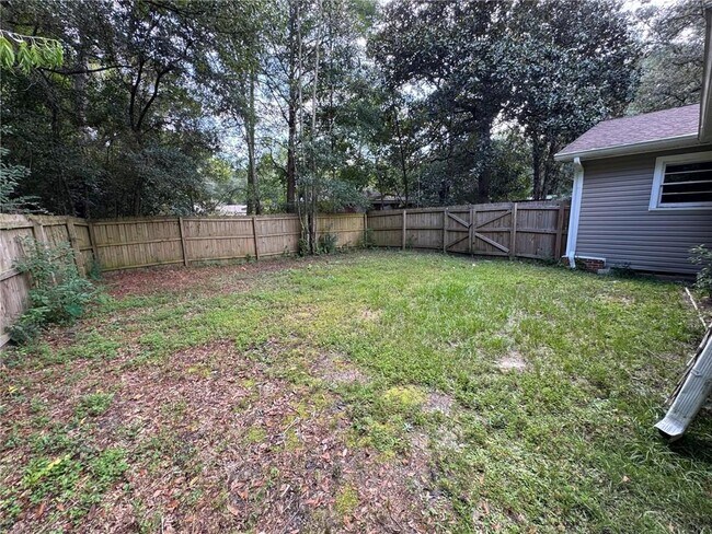 Building Photo - 3701 Martha Ct