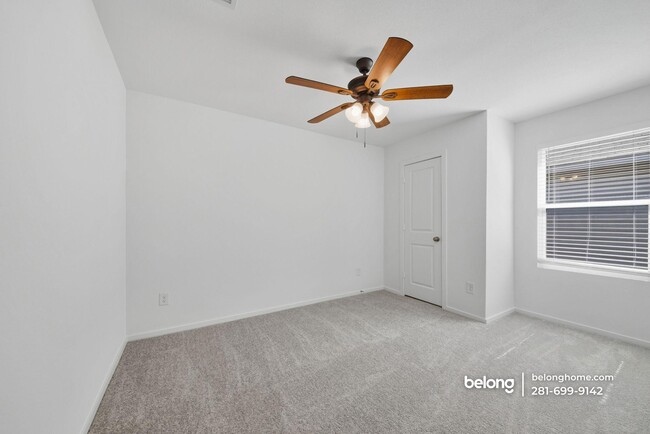 Building Photo - 10814 Red Orchid Dr