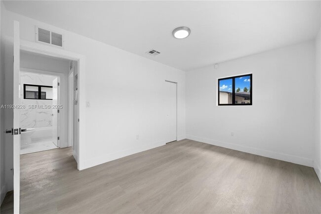 Building Photo - 2983 NW 1st St