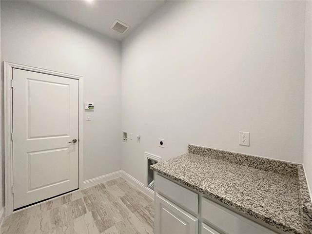Building Photo - 1267 Lancaster Dr