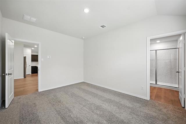 Building Photo - 405 Regiment Rd