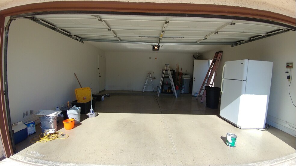 Building Photo - 3309 Pond Run Cir