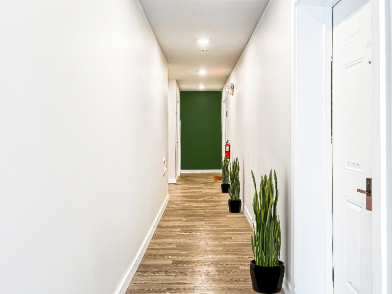 Building Photo - 133 S 46th St