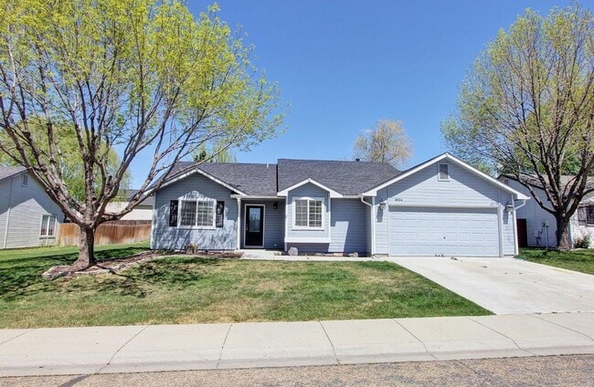 Building Photo - Clean Single-Level Home in Quiet Neighborhood