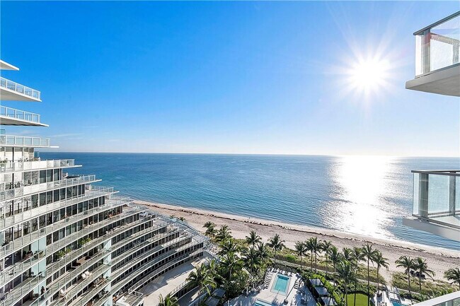 Building Photo - 2200 N Ocean Blvd