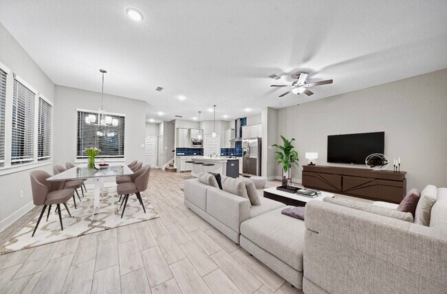 Building Photo - 18619 Admiration Dr