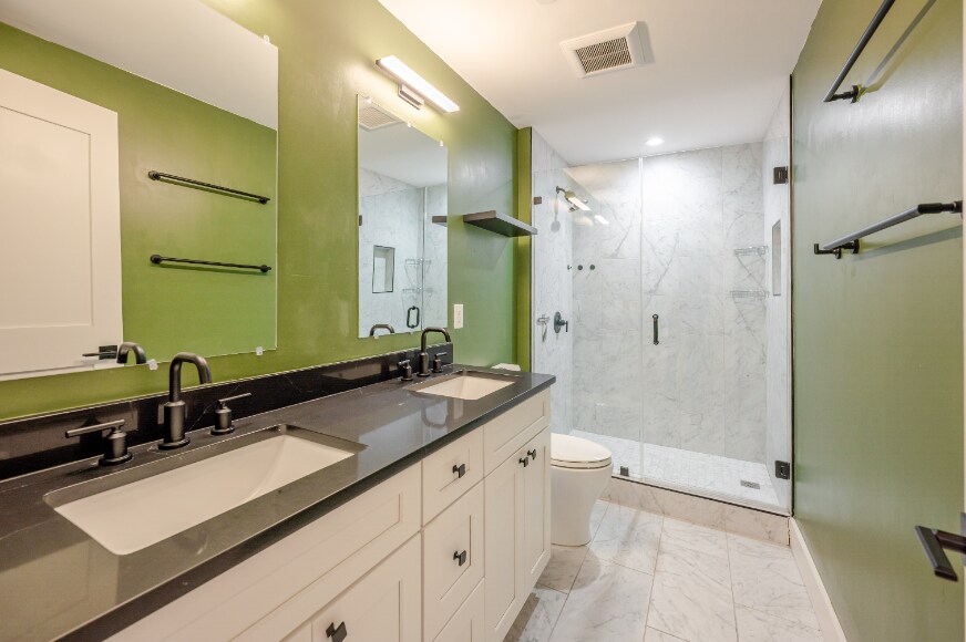 Building Photo - 1658 K St NE