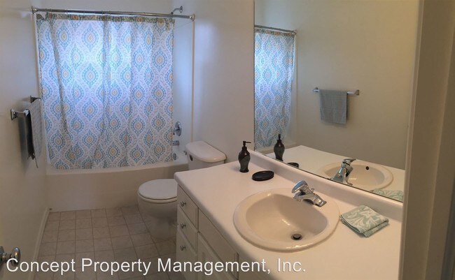 Building Photo - 4111 S Highland Dr