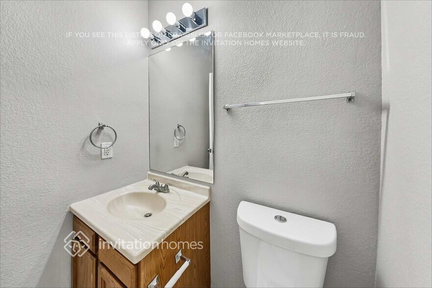 Building Photo - 9829 Kenton Cir