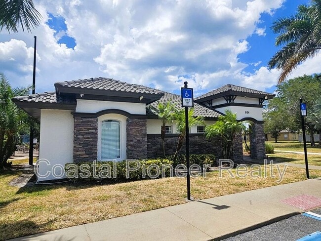 Building Photo - 1824 Mira Lago Cir