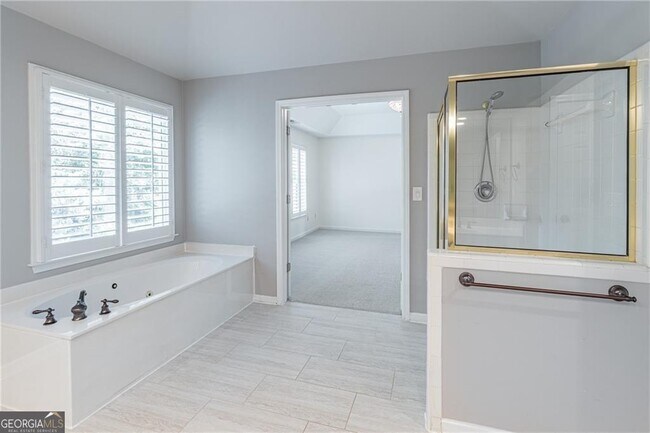 Building Photo - 5491 Oxford Chase Way