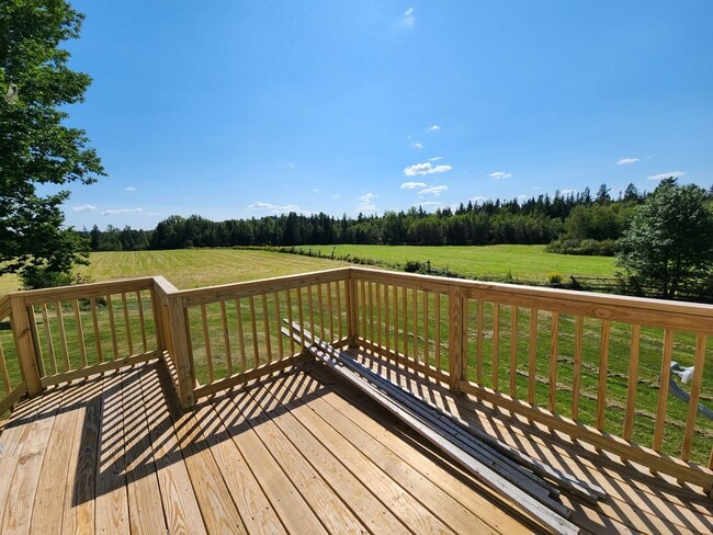 Building Photo - 3 Stemar Dr