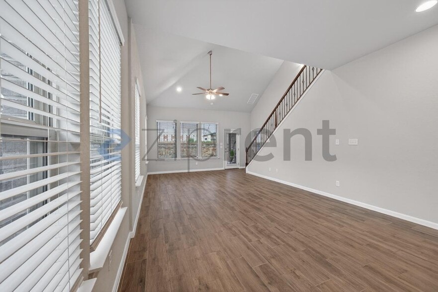 Building Photo - 14350 Gold Rush Pass