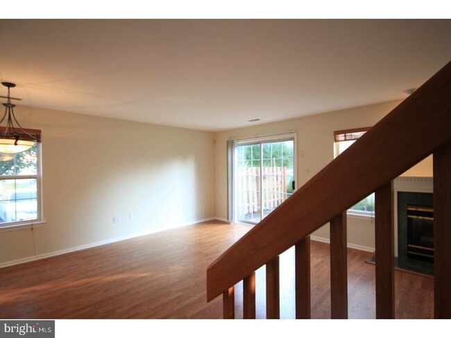 Building Photo - 3700 Harvard Dr