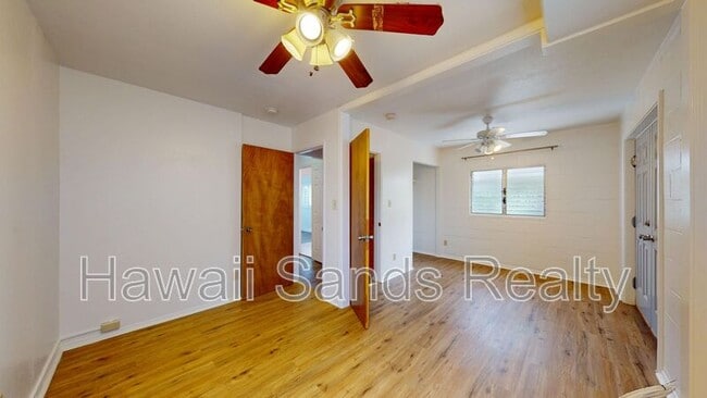 Building Photo - 3331 Hayden St