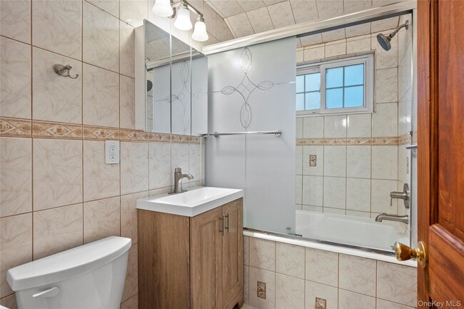 Building Photo - 20 Overhill Pl