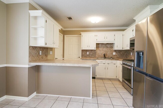 Building Photo - 17 Violet Cove