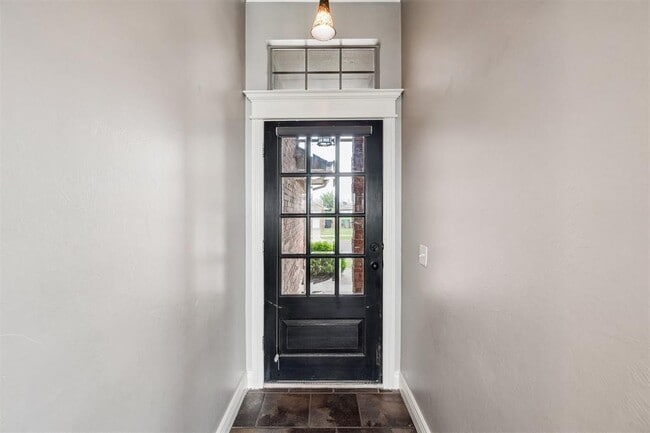 Building Photo - 4925 NW 164th Terrace