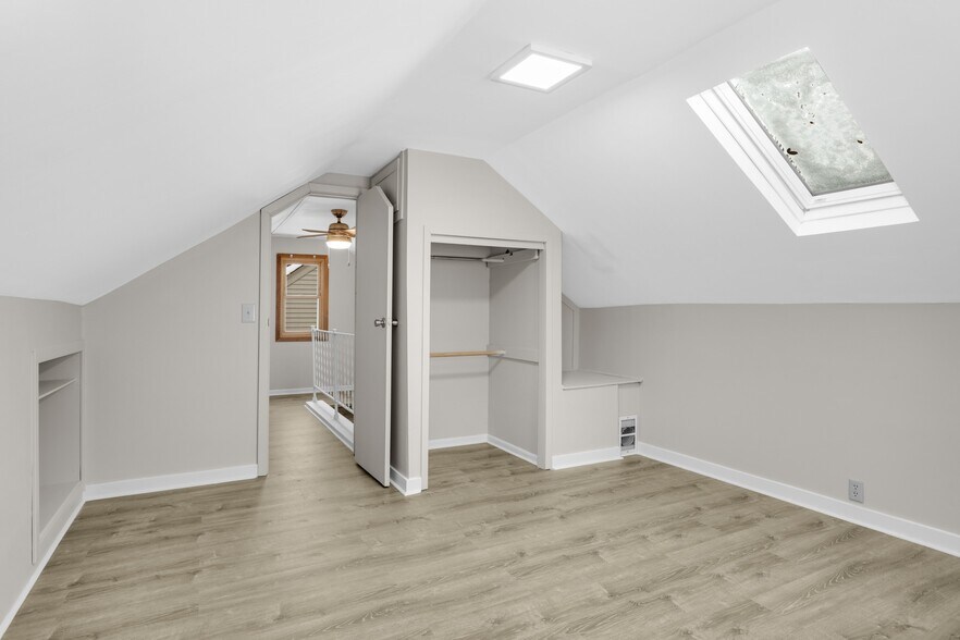 Building Photo - 3744 Perry Ave N