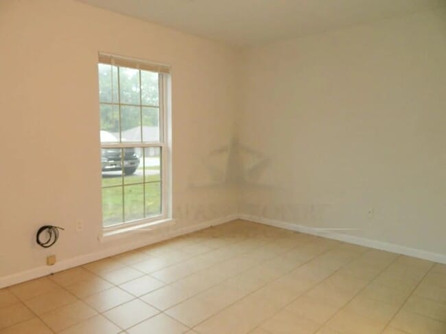 Building Photo - 541 Timber Ridge Ct