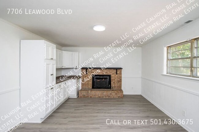 Building Photo - 7706 Leawood Blvd