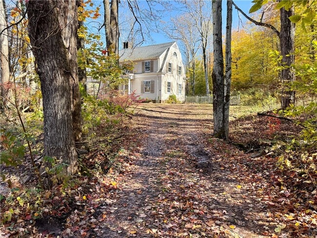 Building Photo - 221 Centennial Farm Ln